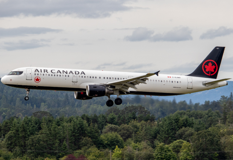 Photo of C-GJWD - Air Canada Airbus A321-200 at YYJ on AeroXplorer Aviation Database