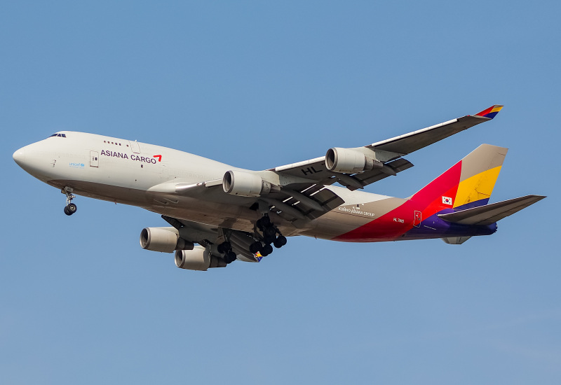 Photo of HL7415 - Asiana Airlines Cargo Boeing 747-400F at ORD on AeroXplorer Aviation Database