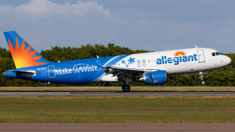 Photo of N218NV - Allegiant Air Airbus A320 at PIE on AeroXplorer Aviation Database