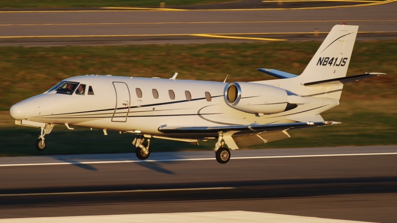 Photo of N841JS - PRIVATE Cessna Citation 560XL Excel at DAL on AeroXplorer Aviation Database