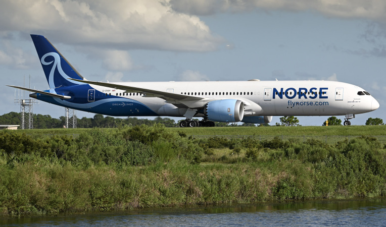 Photo of G-CKOF - Norse Airways Boeing 787-9 at MCO on AeroXplorer Aviation Database