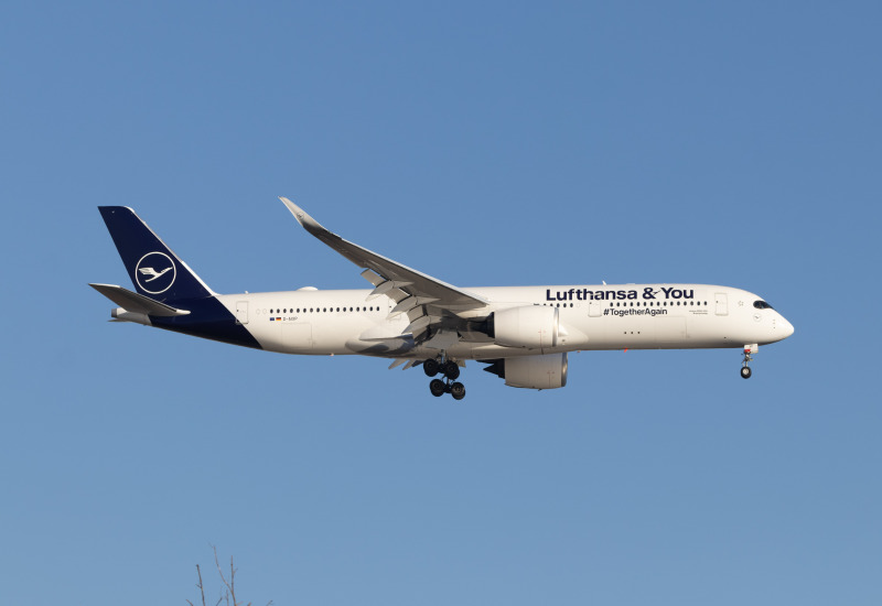 Photo of D-AIXP - Lufthansa Airbus A350-900 at IAD on AeroXplorer Aviation Database