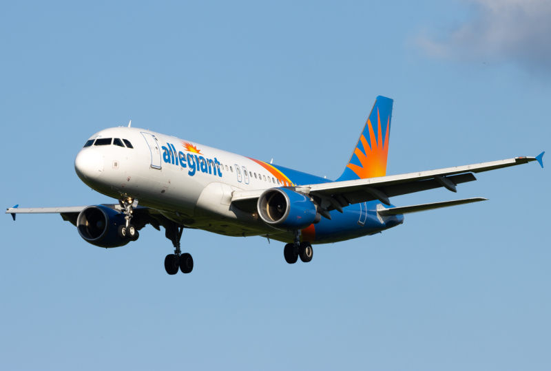 Photo of N259NV - Allegiant Air Airbus A320 at PIT on AeroXplorer Aviation Database