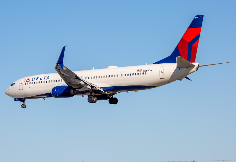 Photo of N898DN - Delta Airlines Boeing 737-900ER at BWI on AeroXplorer Aviation Database