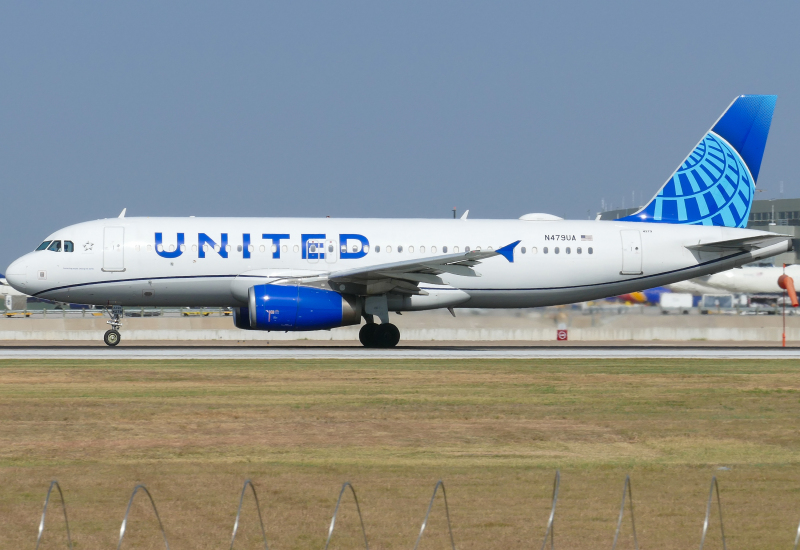 Photo of N479UA - United Airlines Airbus A320 at AUS on AeroXplorer Aviation Database