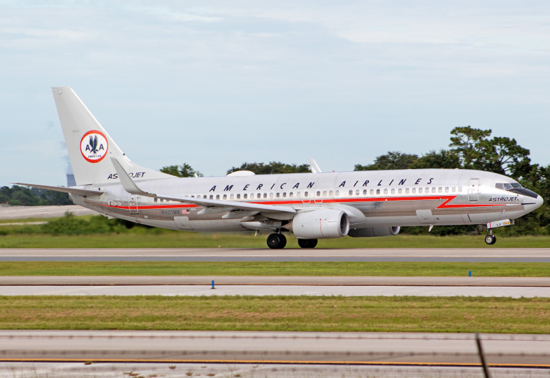 Photo of N905NN - American Airlines Boeing 737-800 at MCO on AeroXplorer Aviation Database