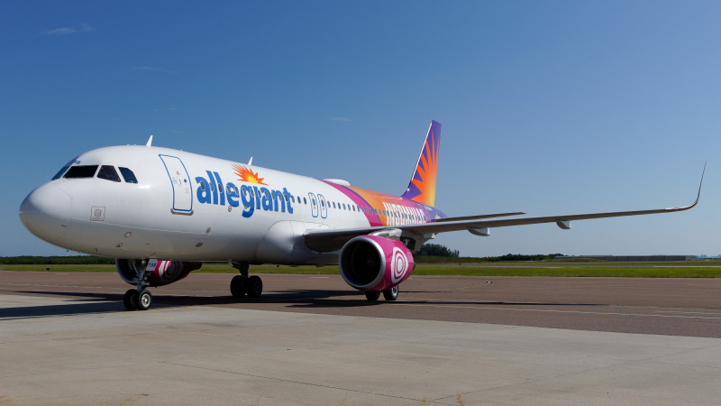 Photo of N198NV - Allegiant Air Airbus A320 at PIE on AeroXplorer Aviation Database