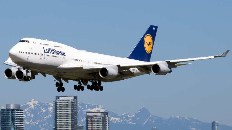Photo of D-ABVW - Lufthansa Boeing 747-400 at YVR on AeroXplorer Aviation Database