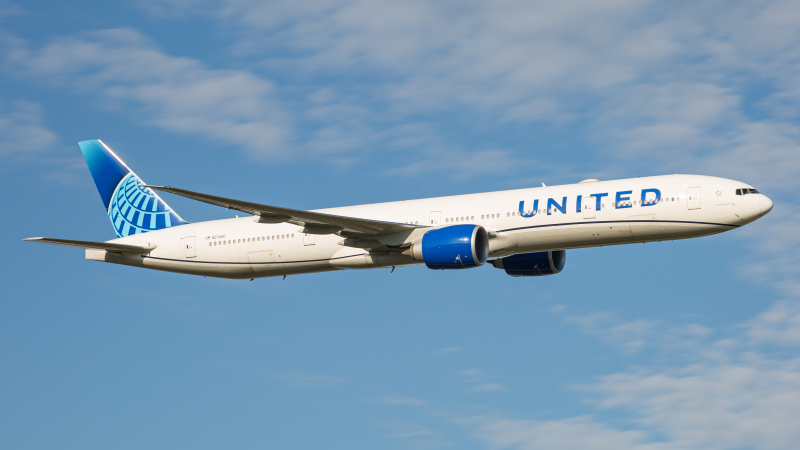 Photo of N2749U - United Airlines Boeing 777-300ER at BWI on AeroXplorer Aviation Database