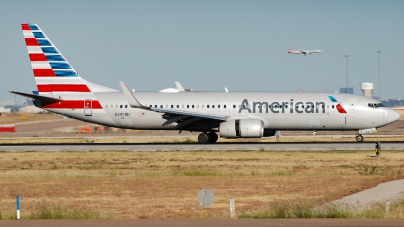 Photo of N895NN - American Airlines Boeing 737-800 at DFW on AeroXplorer Aviation Database