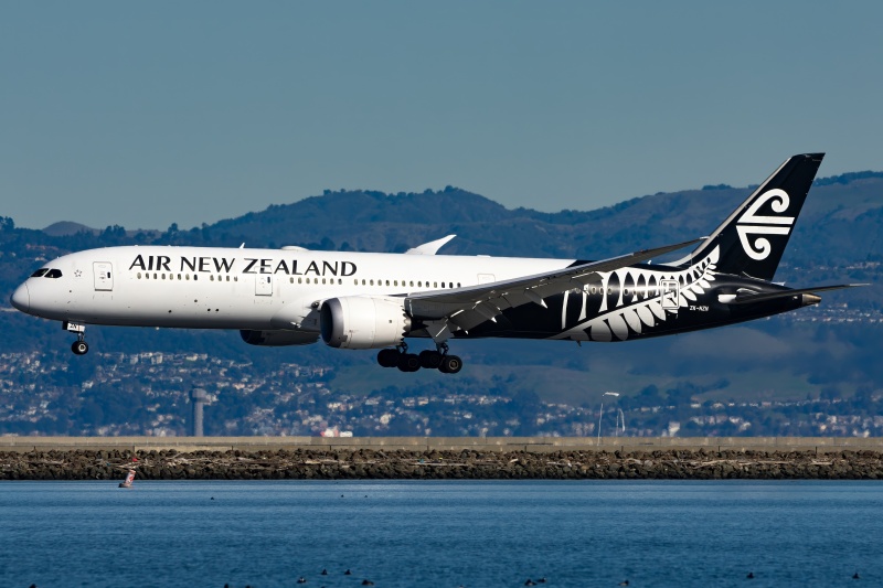 Photo of ZK-NZN - Air New Zealand Boeing 787-9 at SFO on AeroXplorer Aviation Database