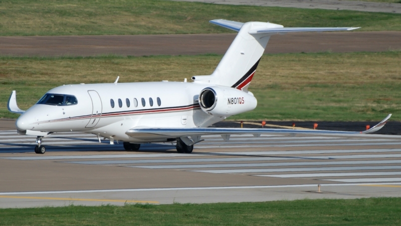 Photo of N801QS - NetJets Cessna Citation Longitude at DAL on AeroXplorer Aviation Database