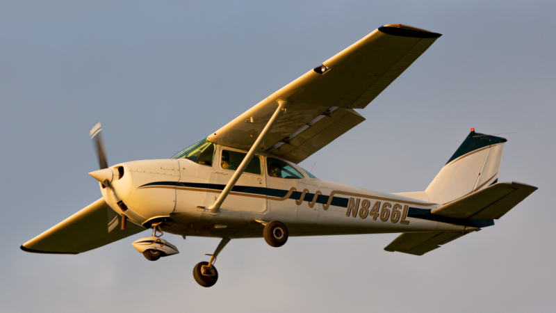 Photo of N8466L - PRIVATE Cessna 172 at CMH on AeroXplorer Aviation Database
