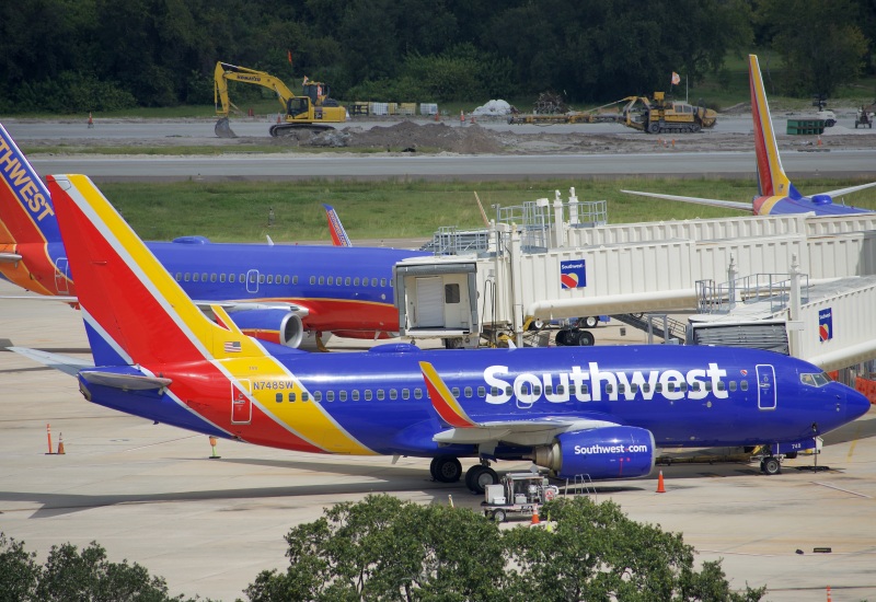 Photo of N748SW - Southwest Airlines Boeing 737-700 at TPA on AeroXplorer Aviation Database