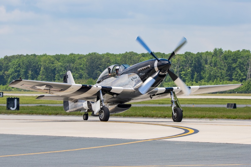 Photo of NL51HY - PRIVATE North American P-51 Mustang at DOV on AeroXplorer Aviation Database