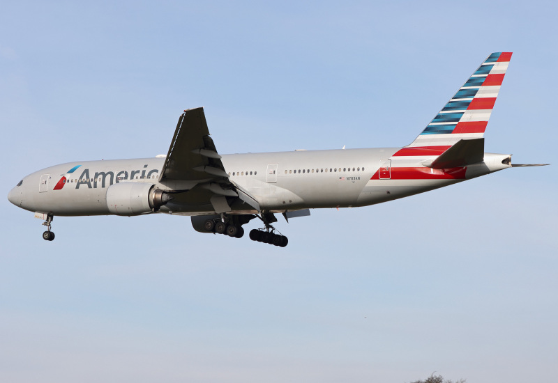 Photo of N783AN - American Airlines Boeing 777-200ER at LHR on AeroXplorer Aviation Database