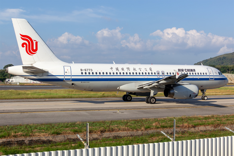 Photo of B-6773 - Air China Airbus A320 at HKT on AeroXplorer Aviation Database