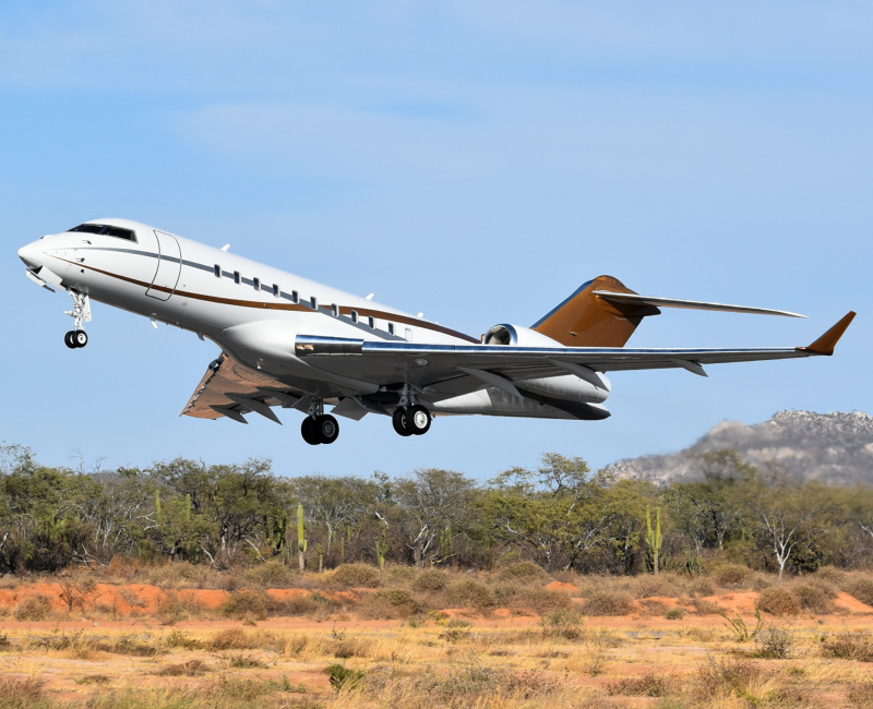 Photo of N214MD - PRIVATE Bombardier Global 5000 at CSL on AeroXplorer Aviation Database