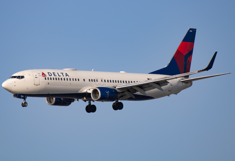 Photo of N372DA - Delta Airlines Boeing 737-800 at SAN on AeroXplorer Aviation Database