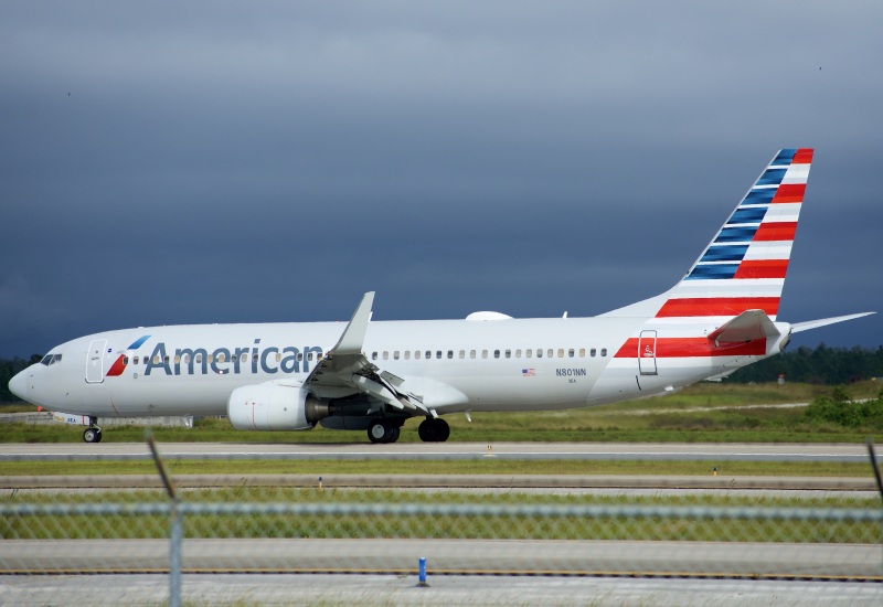 Photo of N801NN - American Airlines Boeing 737-800 at MCO on AeroXplorer Aviation Database