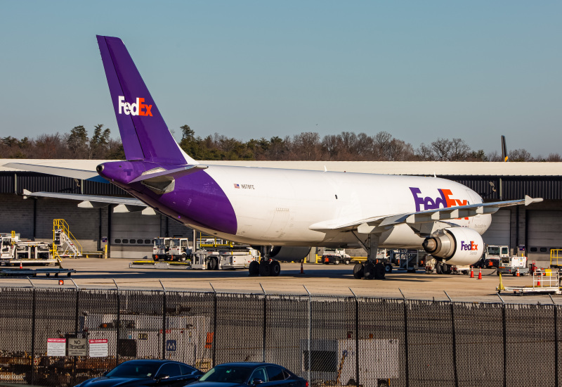 Photo of N678FE - FedEx Airbus A300F-600 at BWI on AeroXplorer Aviation Database