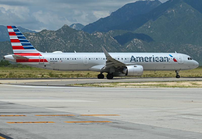 Photo of N400AN - American Airlines Airbus A321NEO at SJD on AeroXplorer Aviation Database