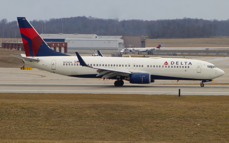 Photo of N376DA - Delta Airlines Boeing 737-800 at CVG on AeroXplorer Aviation Database