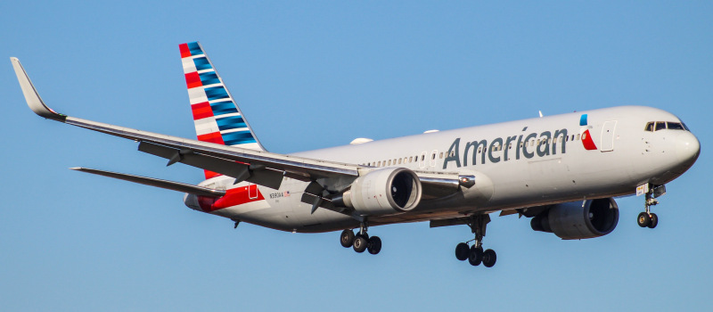 Photo of N390AA - American Airlines Boeing 767-300 at PHL on AeroXplorer Aviation Database
