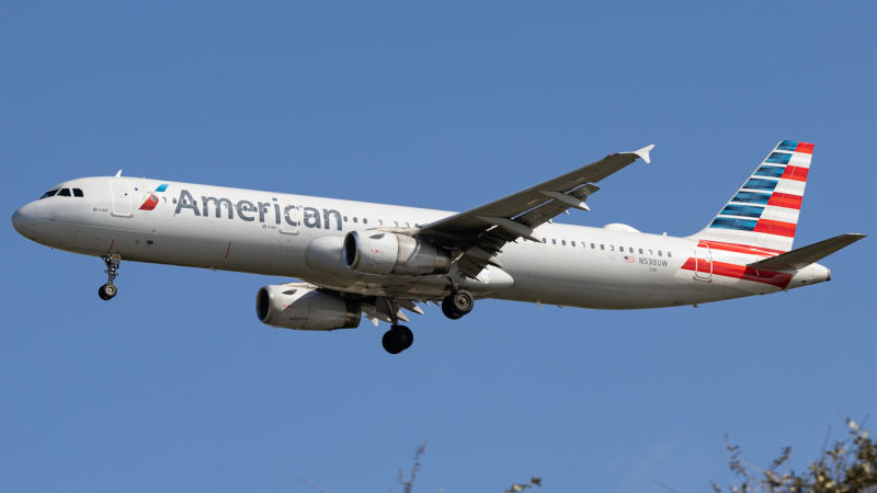 Photo of N538UW - American Airlines Airbus A321-200 at TPA on AeroXplorer Aviation Database