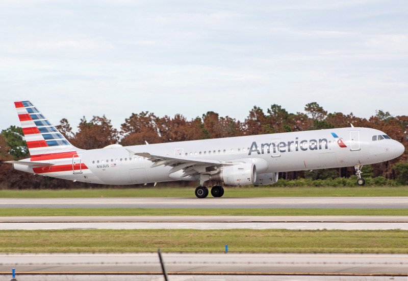Photo of N163US - American Airlines Airbus A321-200 at MCO on AeroXplorer Aviation Database