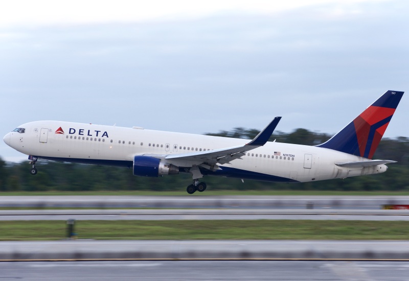 Photo of N197DN - Delta Airlines Boeing 767-300ER at MCO on AeroXplorer Aviation Database