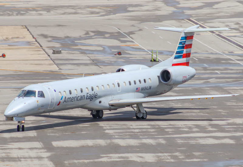 Photo of N684JW - American Eagle Embraer ERJ145 at CMH on AeroXplorer Aviation Database