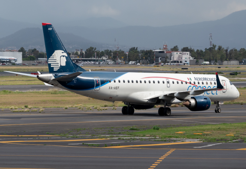 Photo of XA-AEF - Aeromexico Connect Embraer E190 at MEX on AeroXplorer Aviation Database