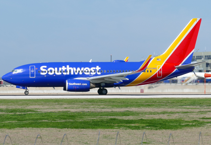 Photo of N220WN - Southwest Airlines Boeing 737-700 at AUS on AeroXplorer Aviation Database