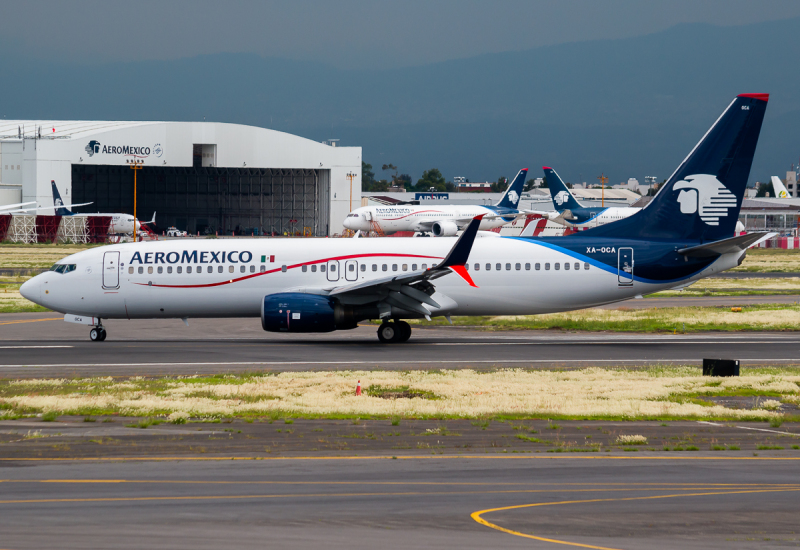Photo of XA-OCA - Aeromexico Boeing 737-800 at MEX on AeroXplorer Aviation Database