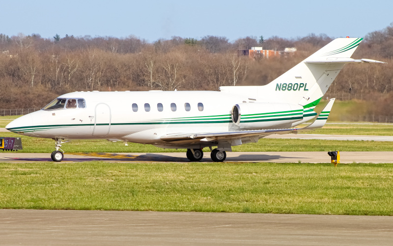 Photo of N880PL - PRIVATE  Beechcraft Hawker 800XP at LUK on AeroXplorer Aviation Database