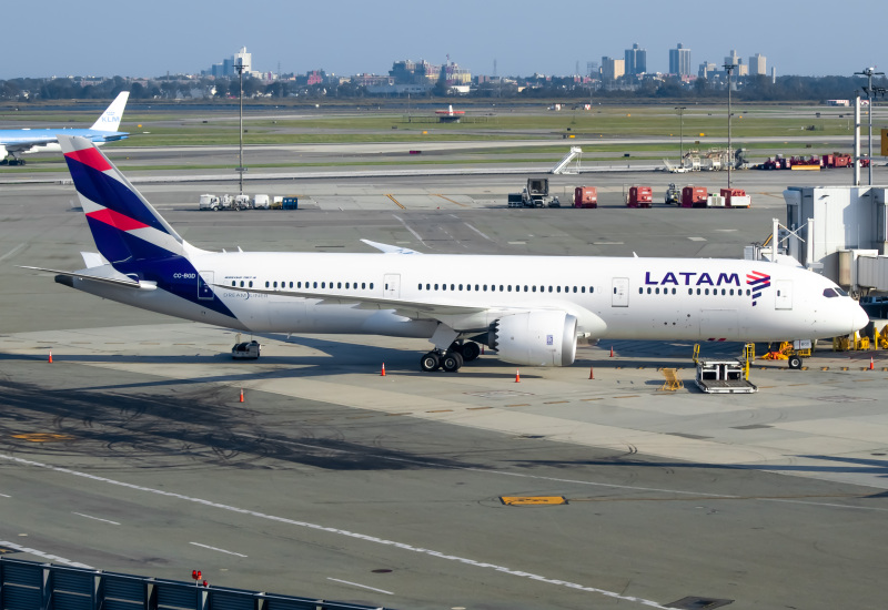 Photo of CC-BGD - LATAM Boeing 787-9 at JFK on AeroXplorer Aviation Database