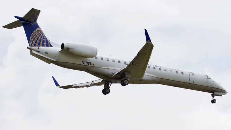 Photo of N11191 - United Express Embraer ERJ145 at IAH on AeroXplorer Aviation Database