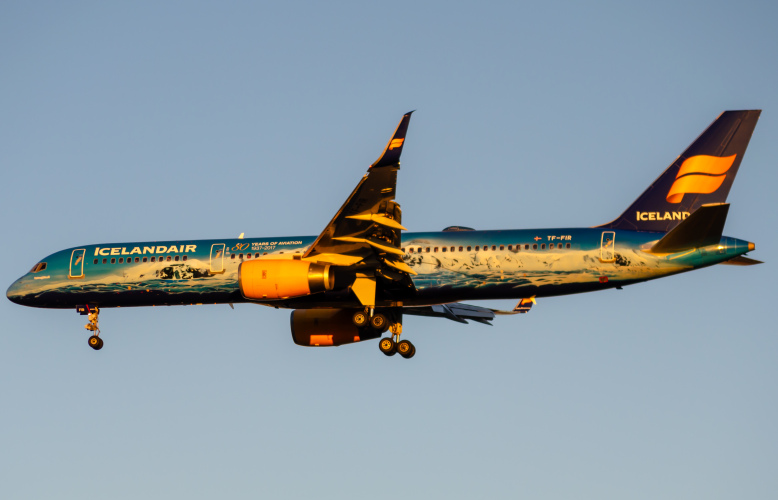 Photo of TF-FIR - Icelandair Boeing 757-200 at EWR on AeroXplorer Aviation Database