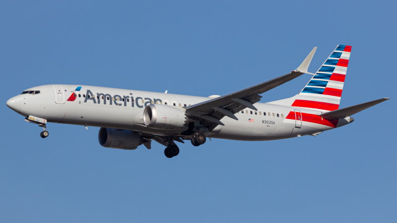 Photo of N302SA - American Airlines Boeing 737 MAX 8 at ORD on AeroXplorer Aviation Database
