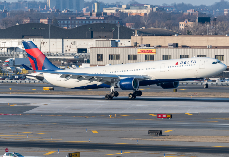 Photo of N806NW - Delta Airlines Airbus A330-300 at JFK on AeroXplorer Aviation Database