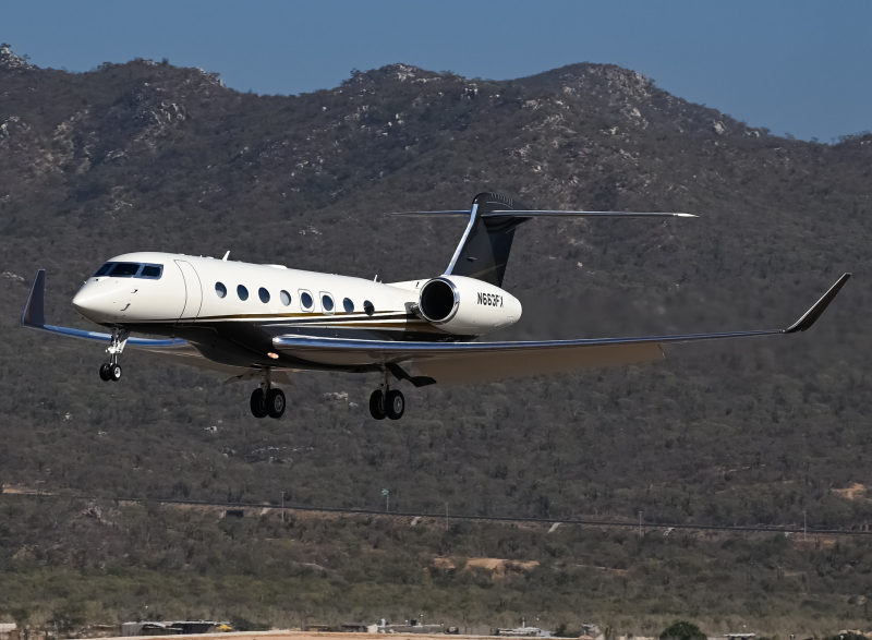 Photo of N663FX - FlexJet Gulfstream G650 at CSL on AeroXplorer Aviation Database