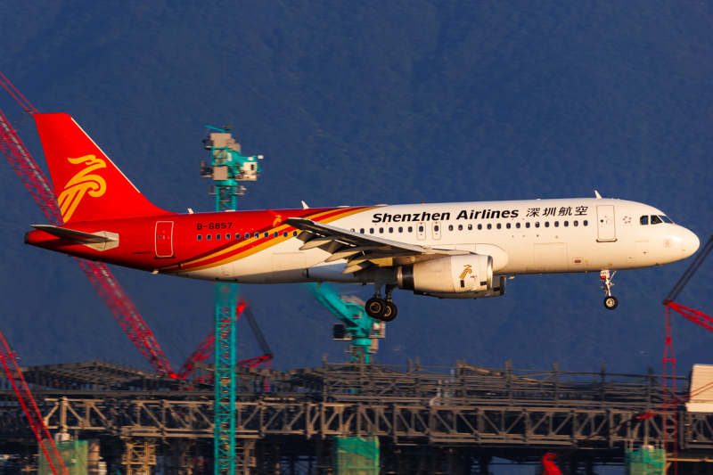 Photo of B-6857 - Shenzhen Airlines Airbus A320 at HKG on AeroXplorer Aviation Database