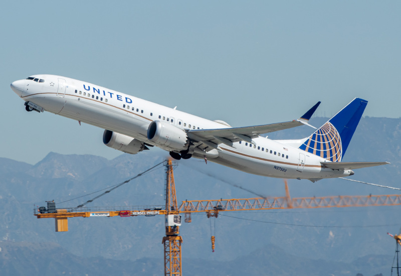 Photo of N37502 - United Airlines Boeing 737 MAX 9 at LAX on AeroXplorer Aviation Database