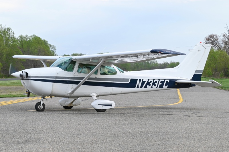 Photo of N733FC - PRIVATE Cessna 172 at N14 on AeroXplorer Aviation Database