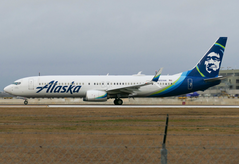 Photo of N251AK - Alaska Airlines Boeing 737-900ER at AUS on AeroXplorer Aviation Database