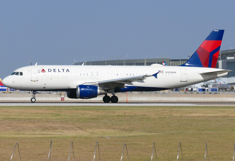 Photo of N358NW - Delta Airlines Airbus A320 at AUS on AeroXplorer Aviation Database