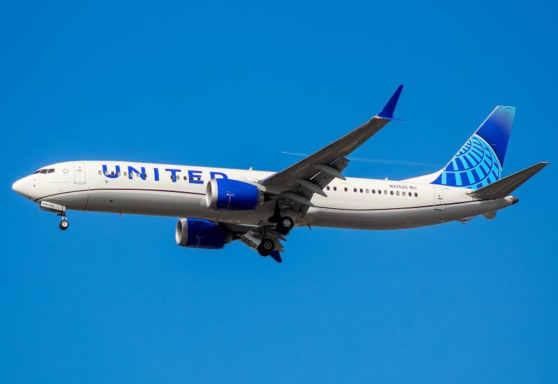 Photo of N37525 - United Airlines Boeing 737 MAX 9 at ORD on AeroXplorer Aviation Database