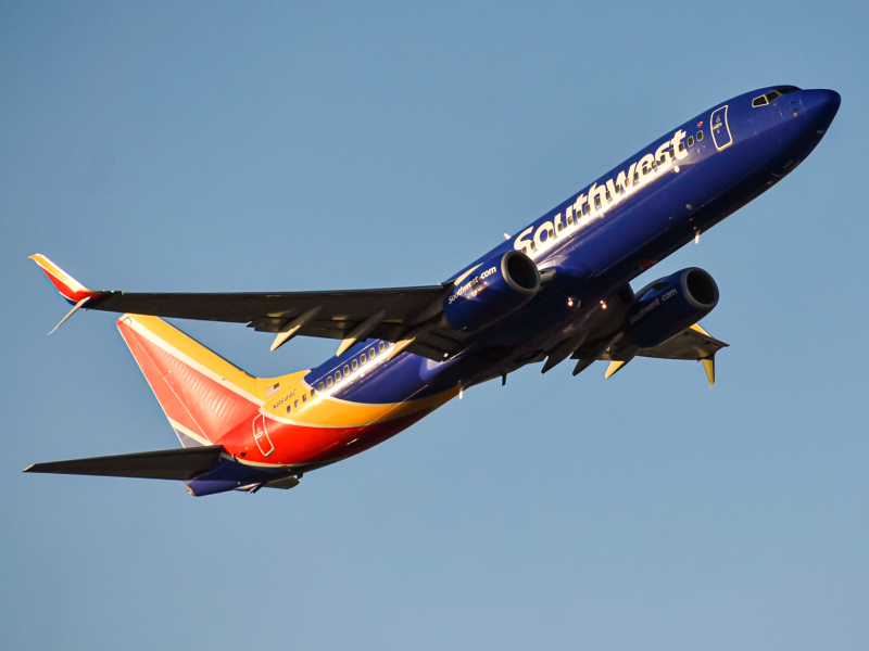 Photo of N8644C - Southwest Airlines Boeing 737-800 at SAN on AeroXplorer Aviation Database