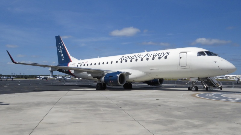 Photo of N401YX - Republic Airways Embraer E175 at DAB on AeroXplorer Aviation Database